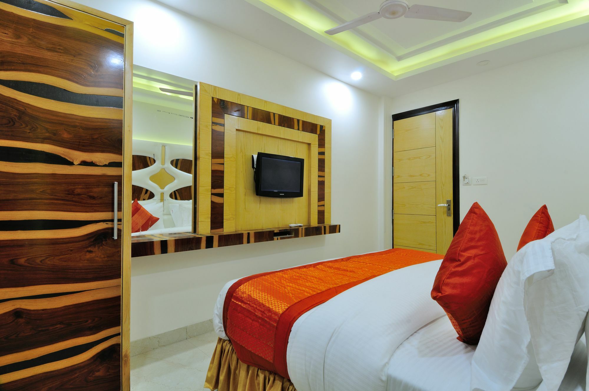 The Gold Inn - Paharganj Nueva Delhi Exterior foto